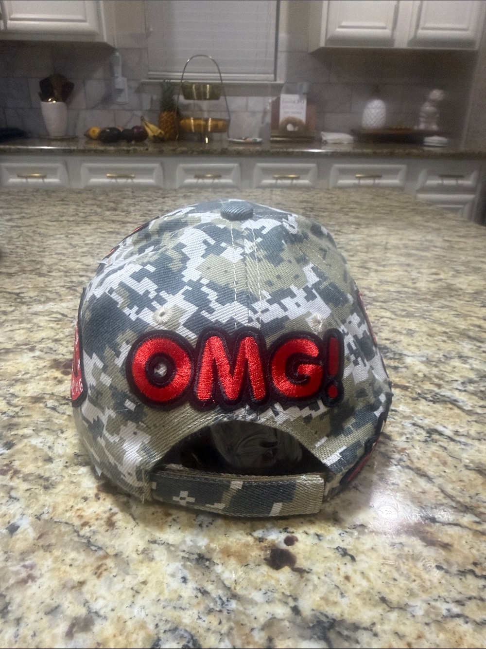 Harley-Davidson Multicolor Camo Patch Trucker Hat with Red Rose Accents - Picture 3 of 5